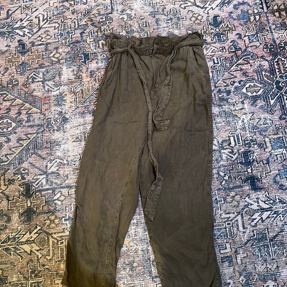 Aerie paper bag pants